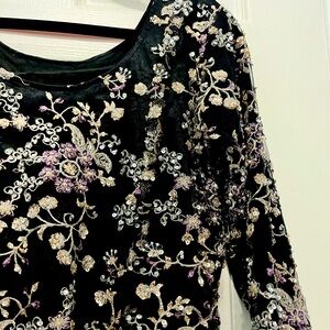 Women’s long beautiful beaded dress with long sleeves size Medium